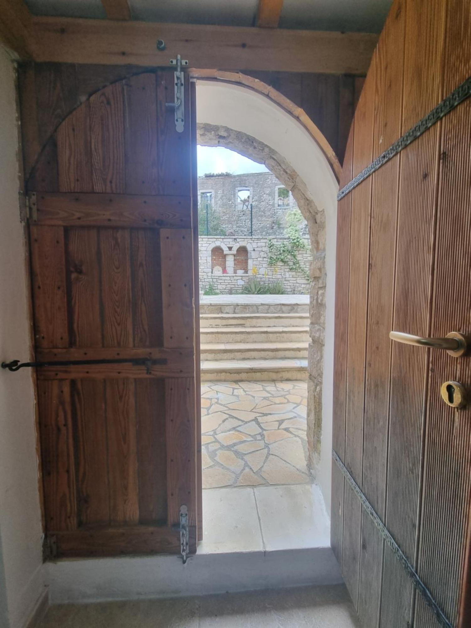 Villa Olive Old Кепаро Екстериор снимка