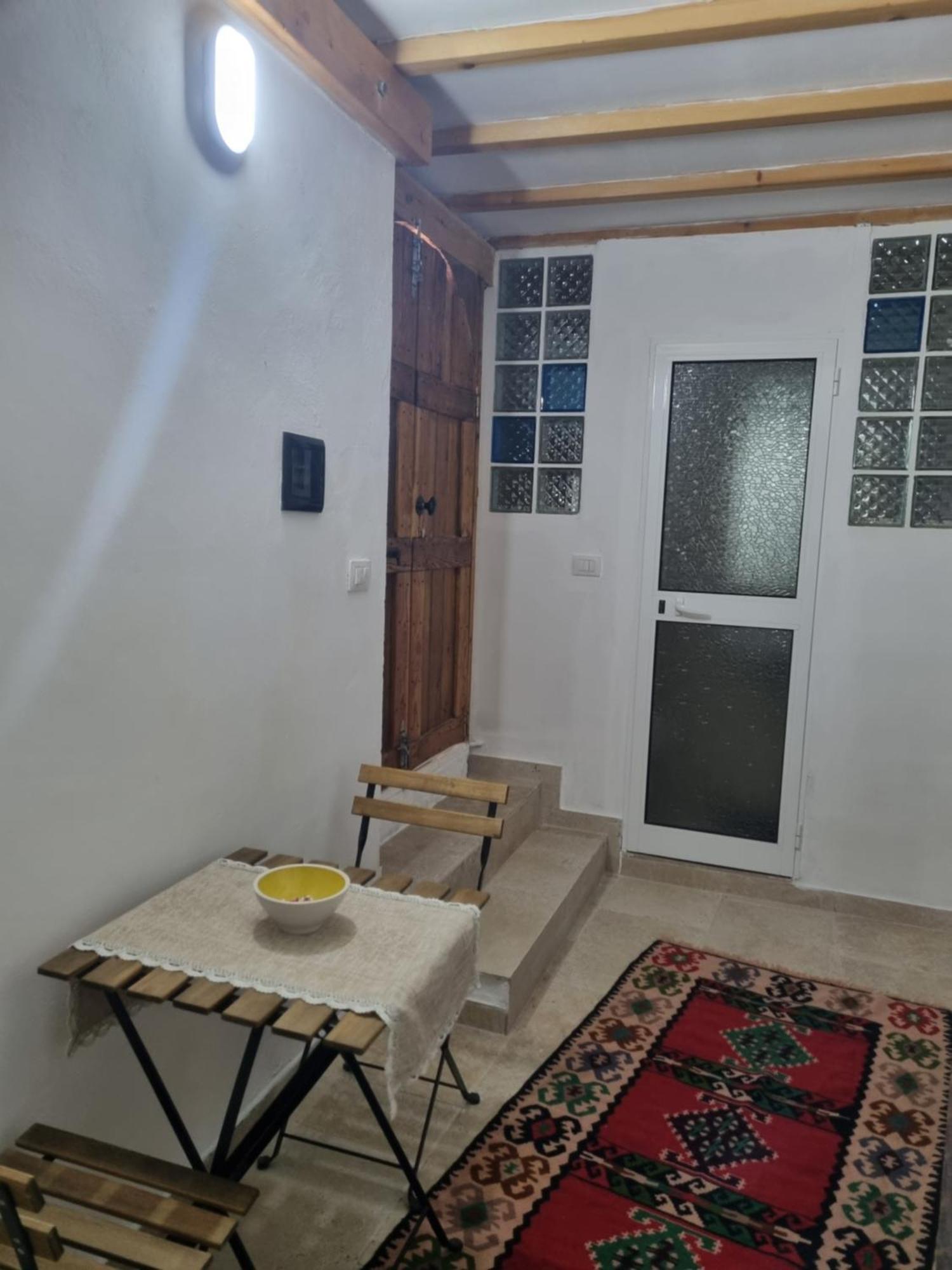 Villa Olive Old Кепаро Екстериор снимка