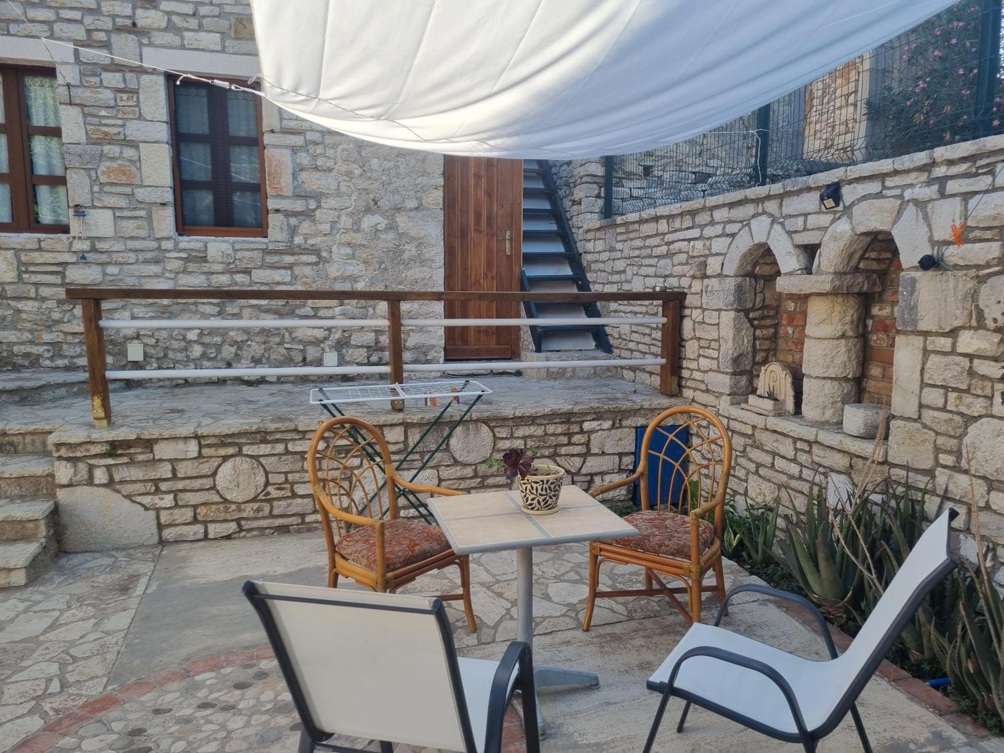 Villa Olive Old Кепаро Екстериор снимка