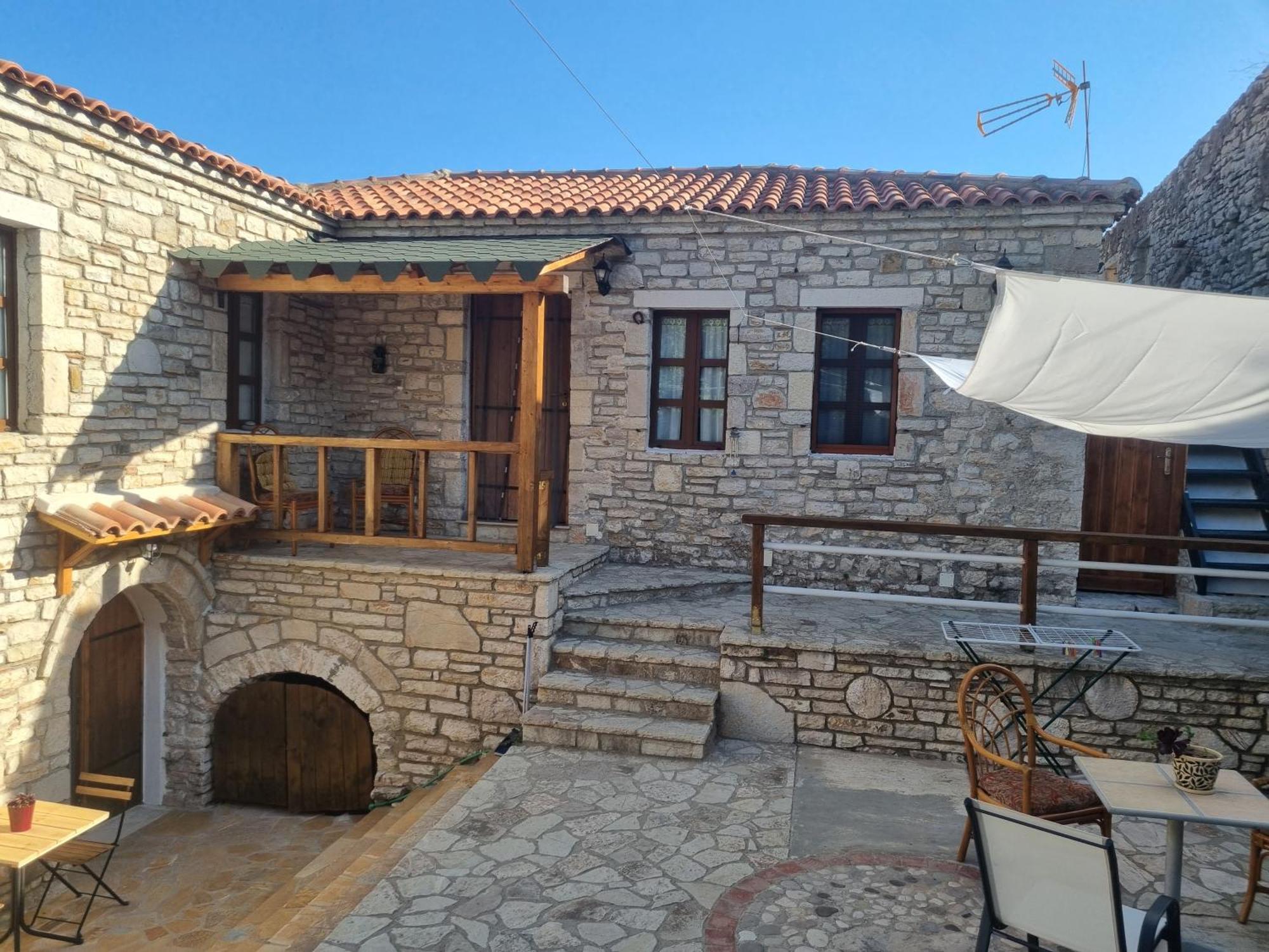 Villa Olive Old Кепаро Екстериор снимка