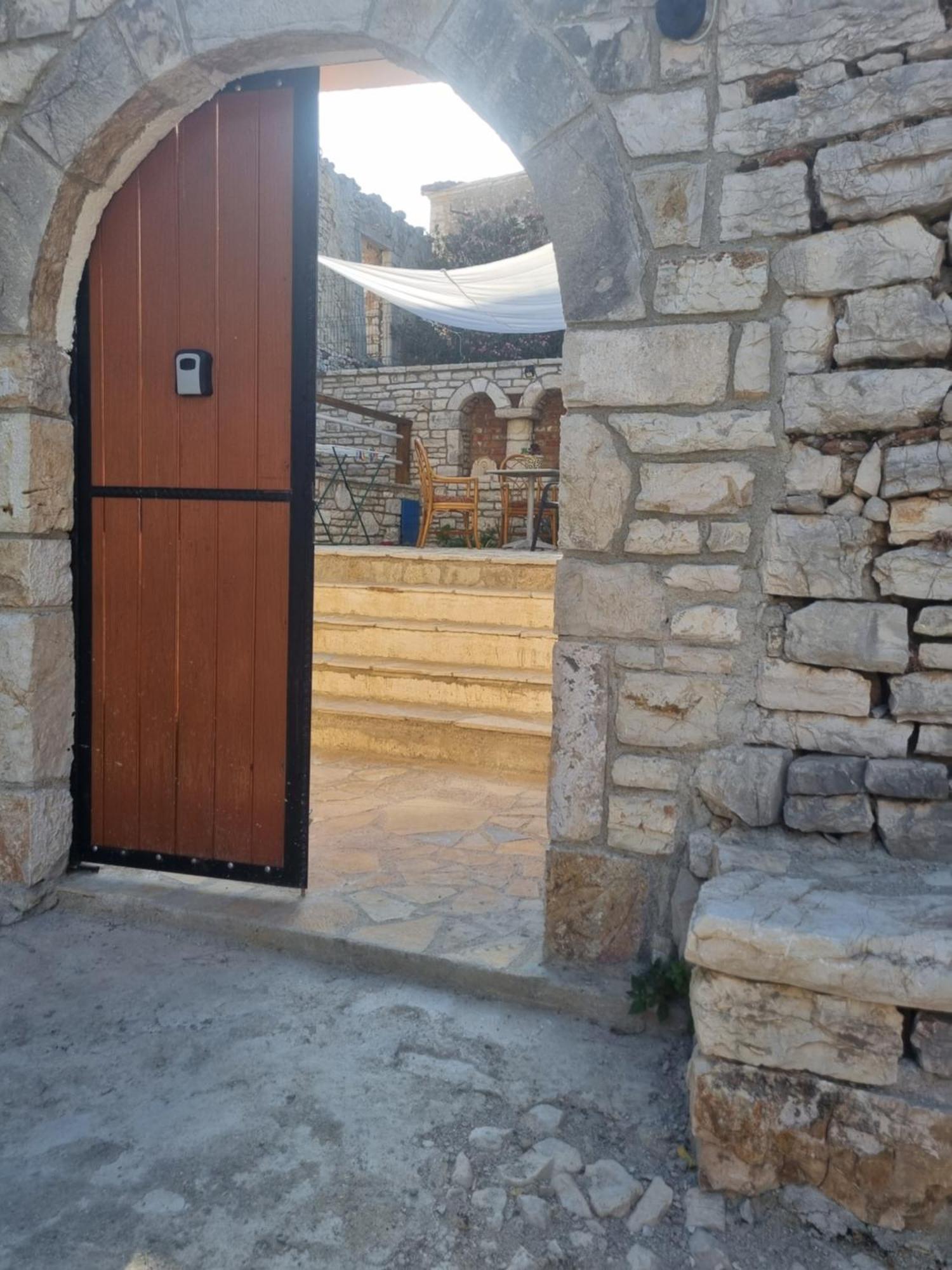 Villa Olive Old Кепаро Екстериор снимка